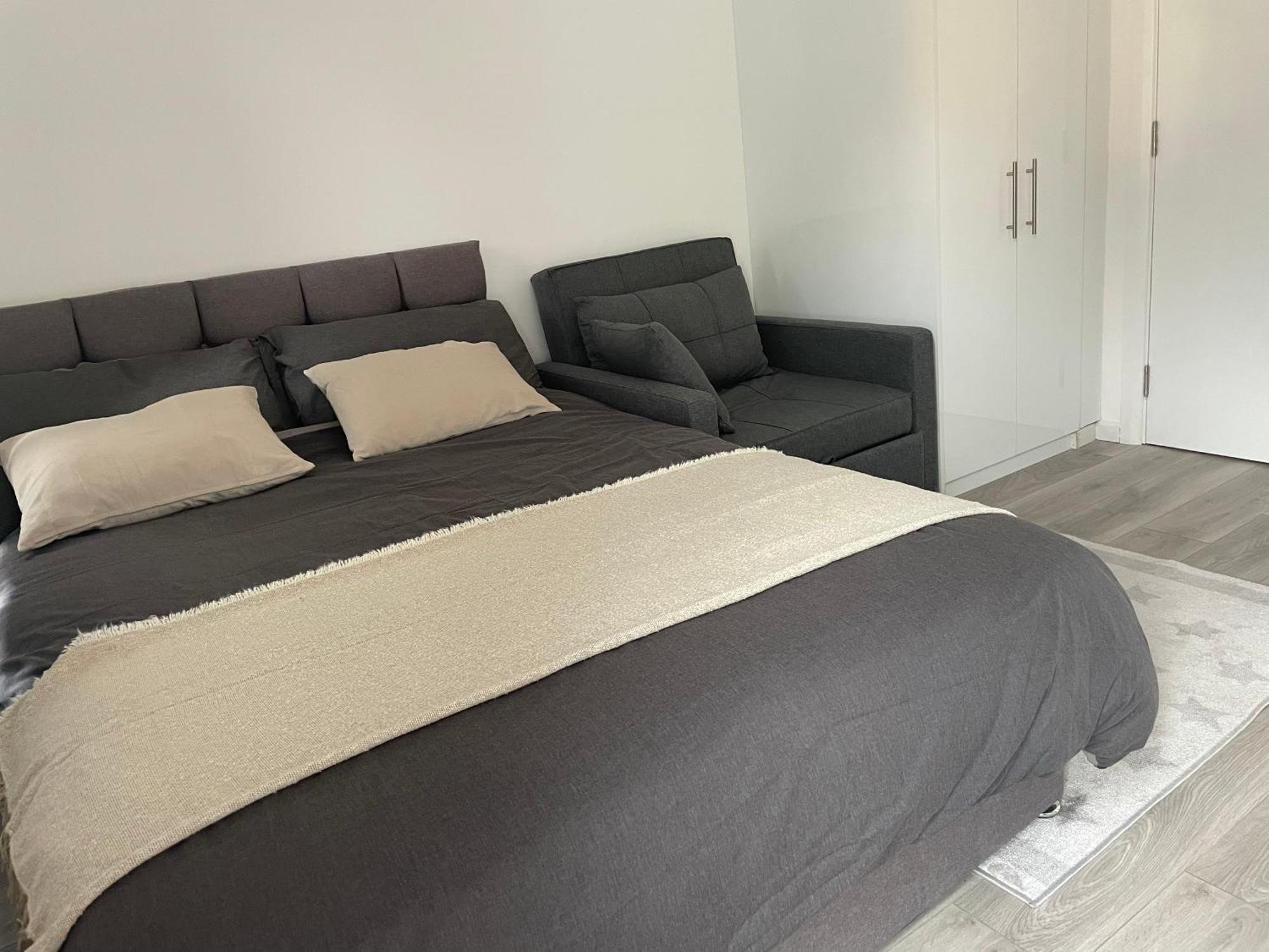 Studio Flat Private Shower Wc And Kitchenette Londen Buitenkant foto